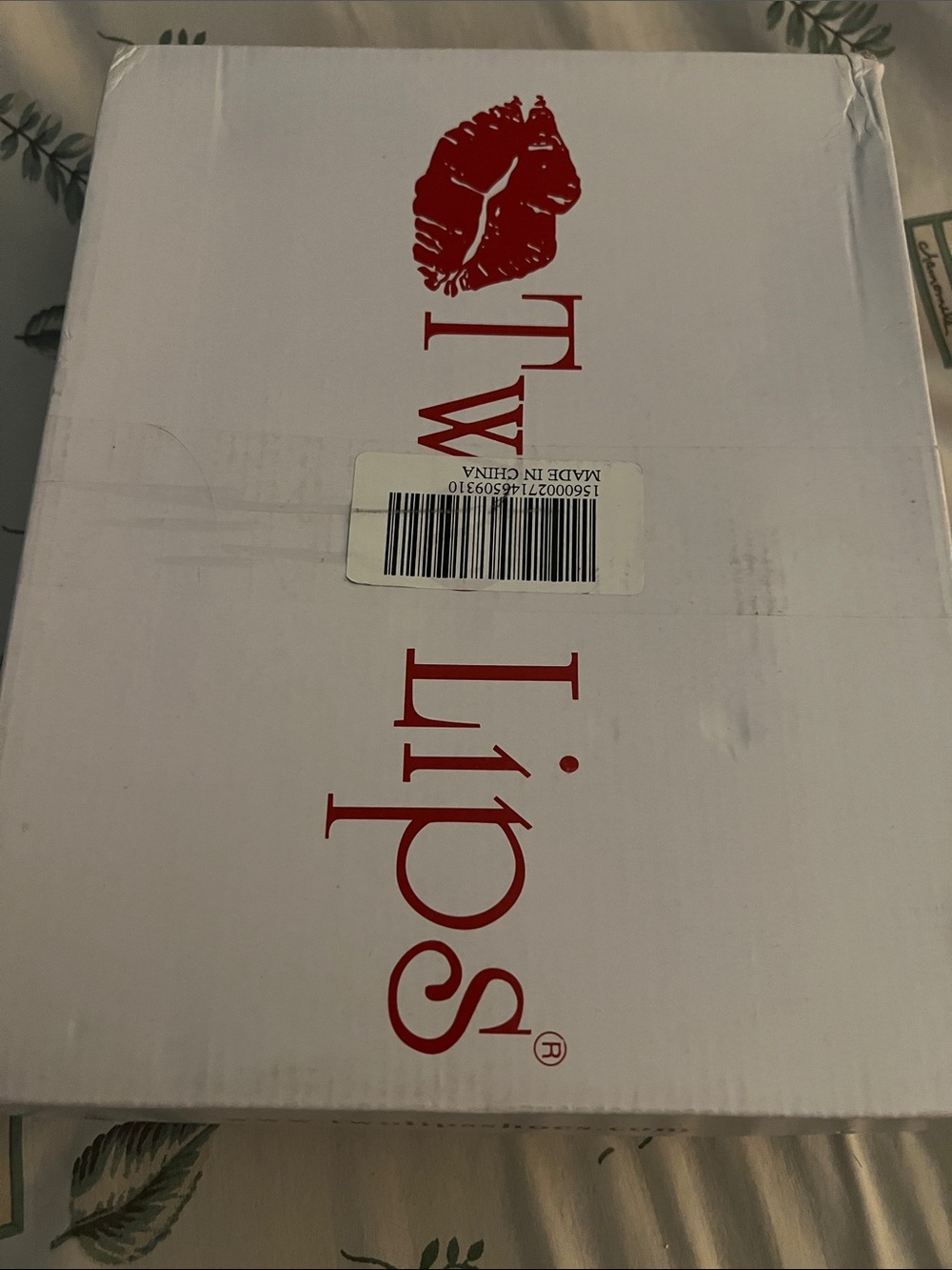 Two Lips White Box with Red Logo and Lip Graphic